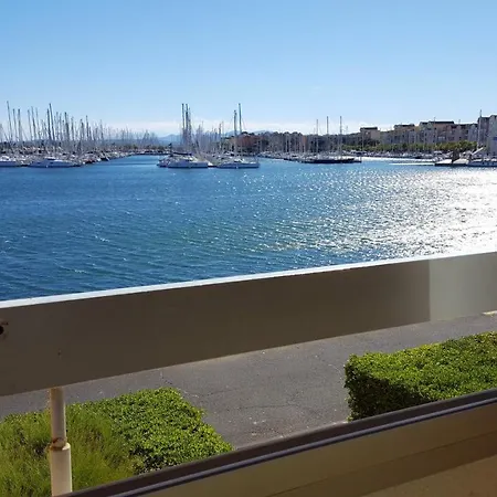 D'une A A 300 M De La Plage Avec Vue Sur La Mer Et Wifi Apartment Gruissan