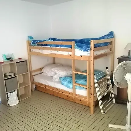 D'une A A 300 M De La Plage Avec Vue Sur La Mer Et Wifi Apartment *